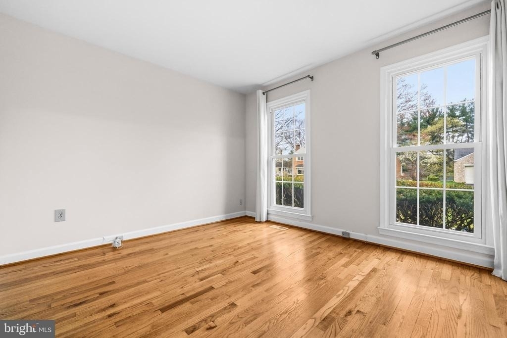 7520 Royal Dominion Drive - Photo 6