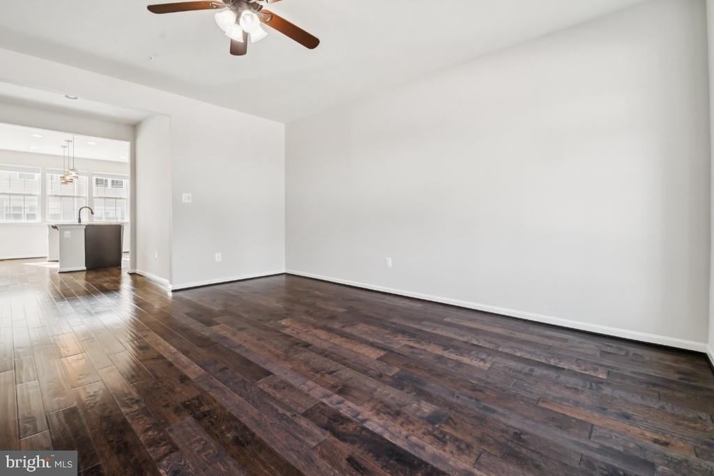 1118 Bayberry Lane - Photo 9