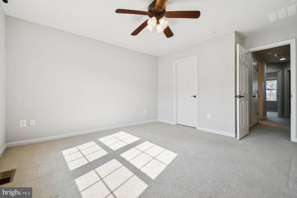 1118 Bayberry Lane - Photo 21
