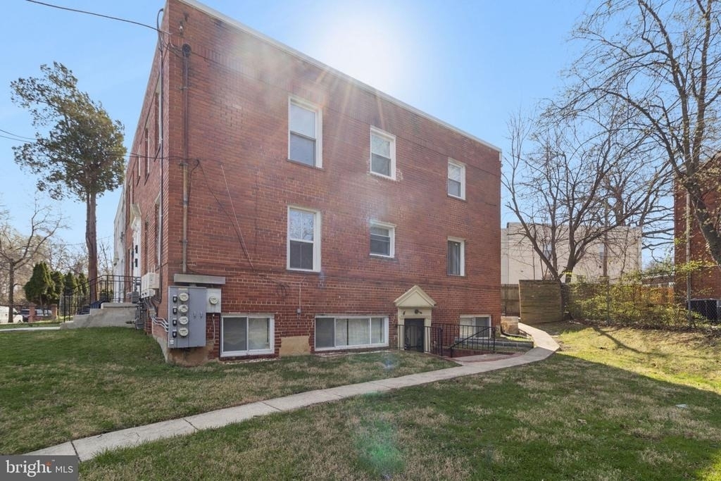 407 Lebaum Street Se - Photo 14