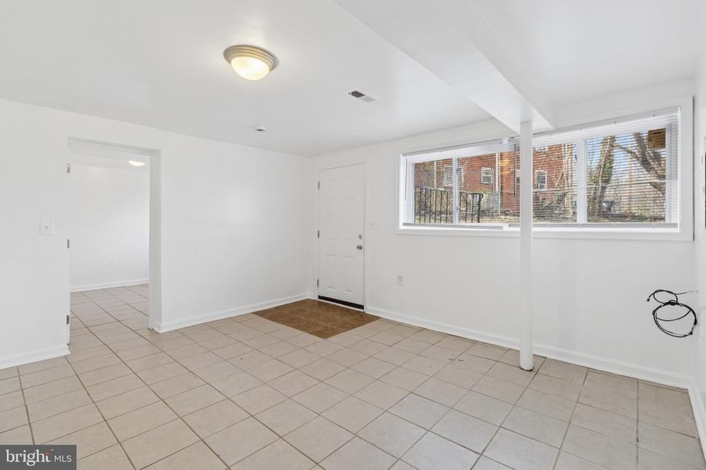 407 Lebaum Street Se - Photo 4