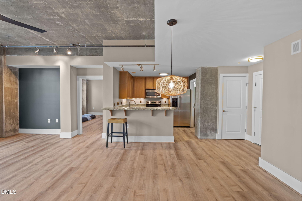 444 S Blount Street - Photo 7