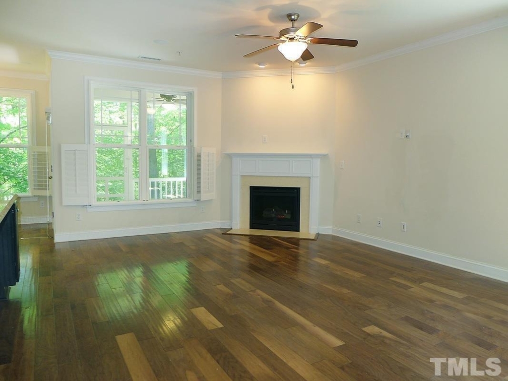 304 Rose Walk Lane - Photo 2