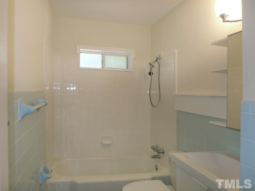 731 Raleigh Road - Photo 8