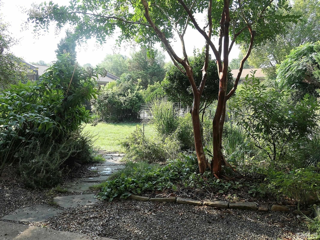 105 Fidelity Street - Photo 12