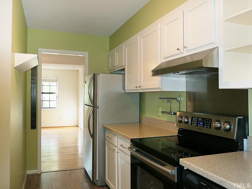 105 Fidelity Street - Photo 7