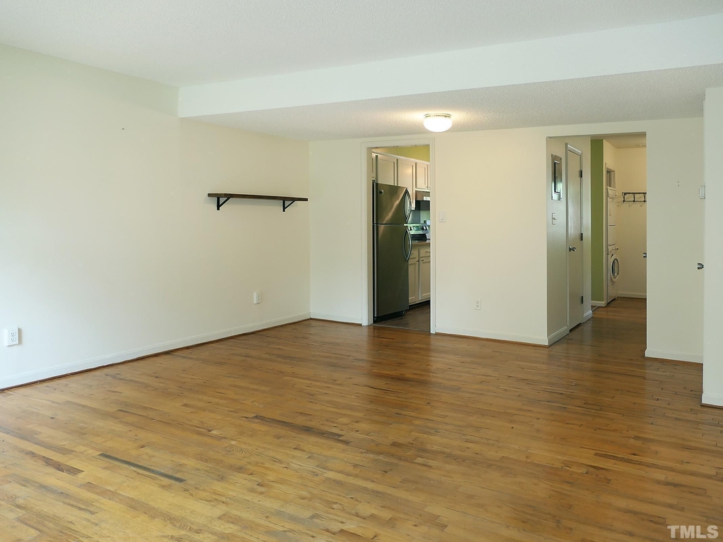 105 Fidelity Street - Photo 3