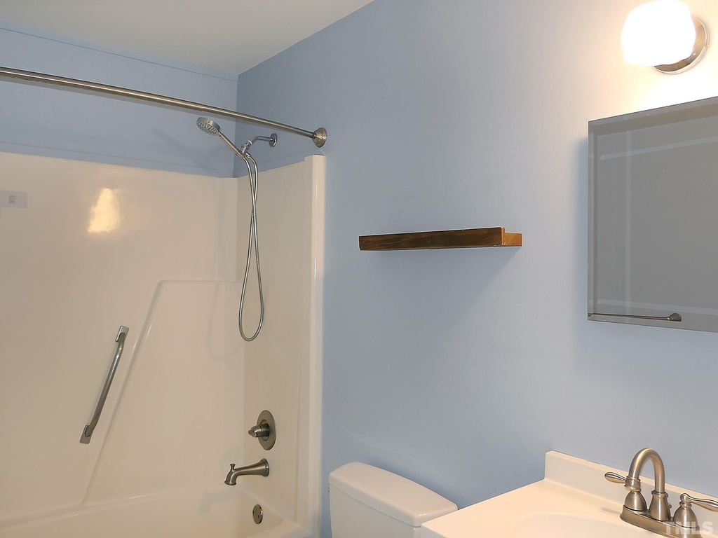 105 Fidelity Street - Photo 10