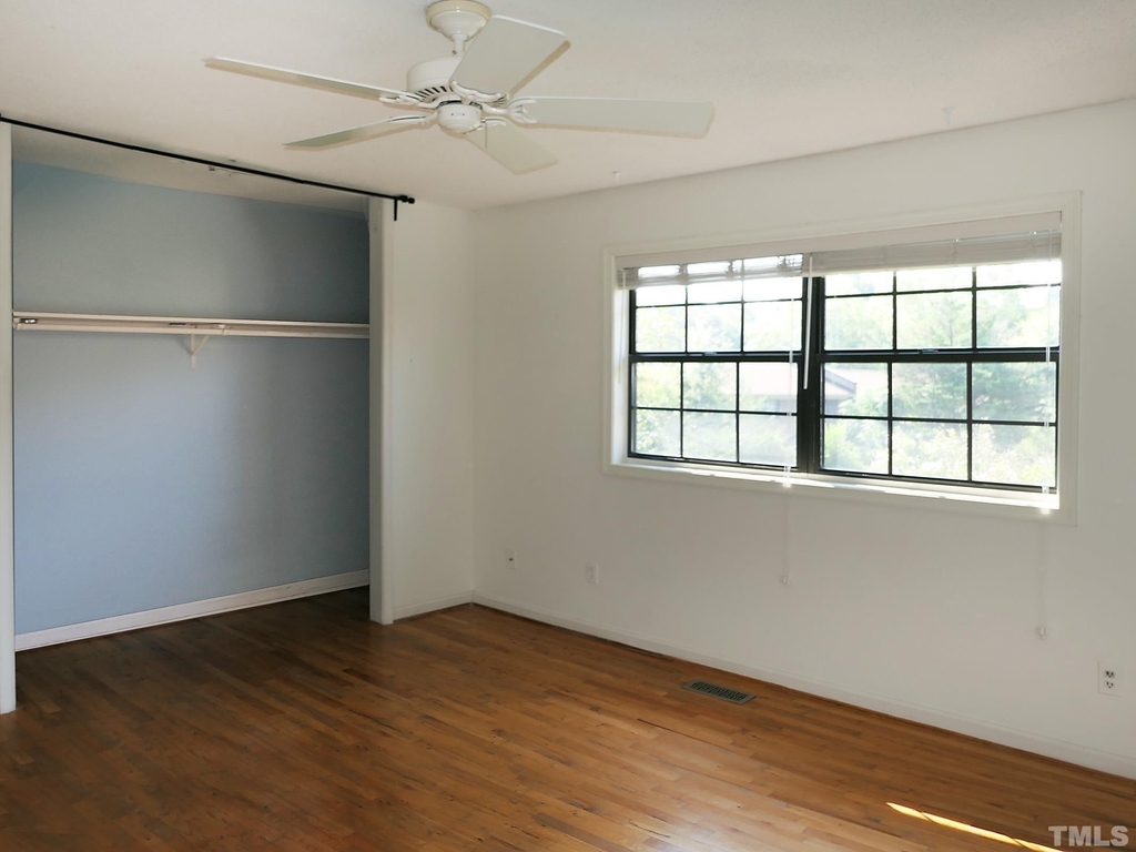105 Fidelity Street - Photo 8
