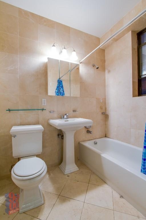 246 Mott Street - Photo 4