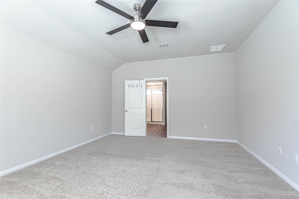 114 Mercer St - Photo 8