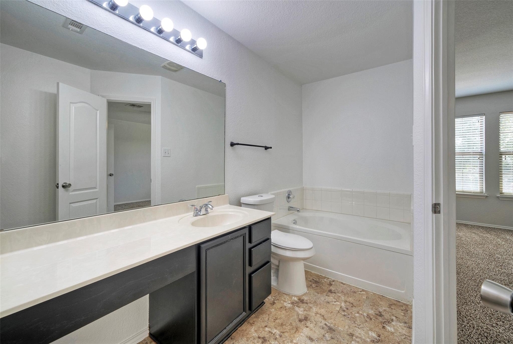 140 Plum Path - Photo 8