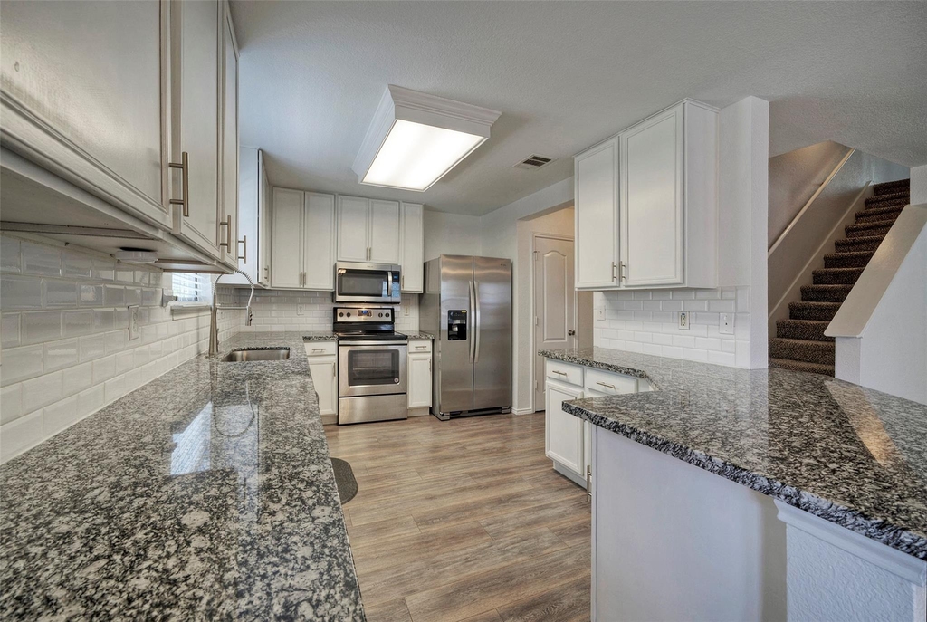 140 Plum Path - Photo 3