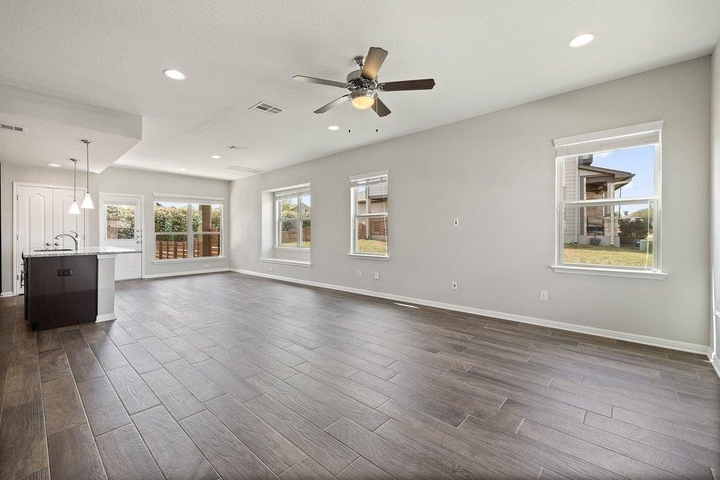 719 Coconut Grove St - Photo 3