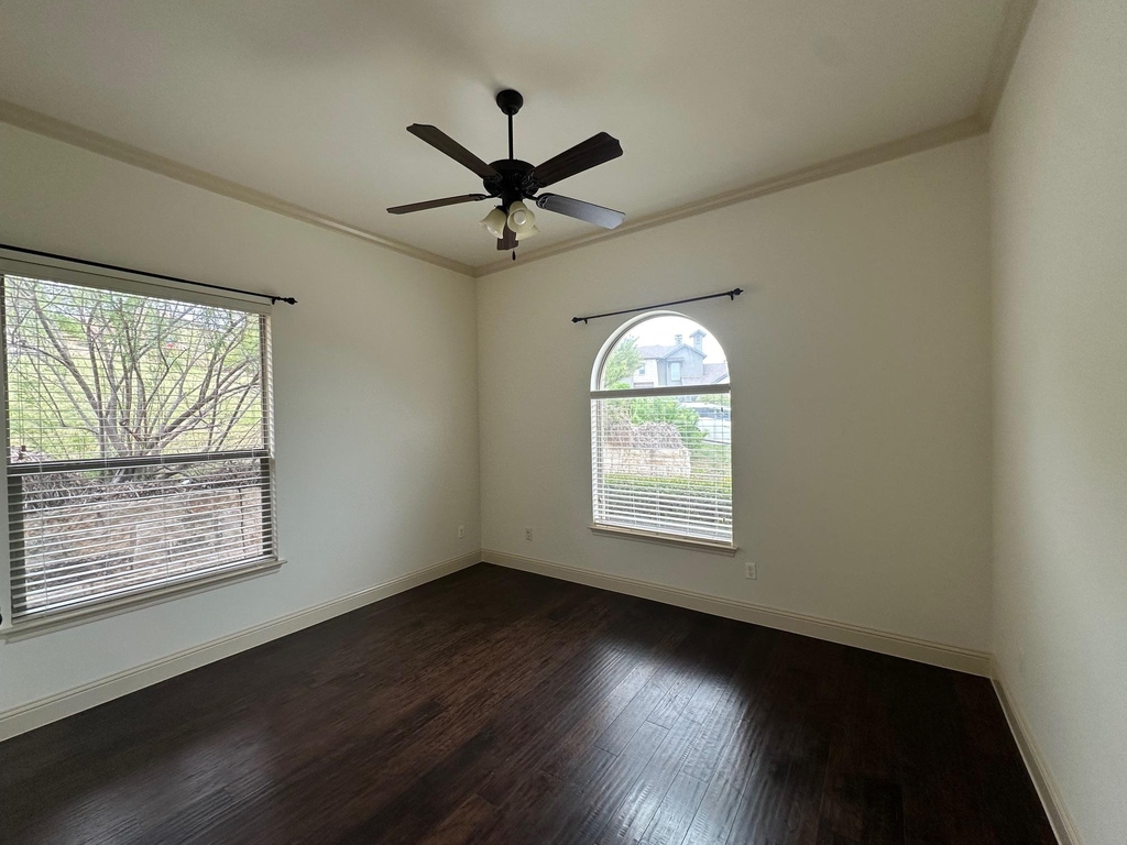 906 Madison Fork Dr - Photo 12