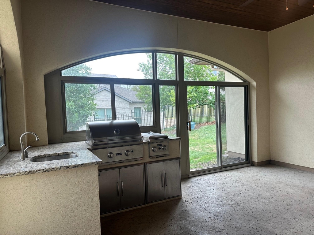 906 Madison Fork Dr - Photo 18