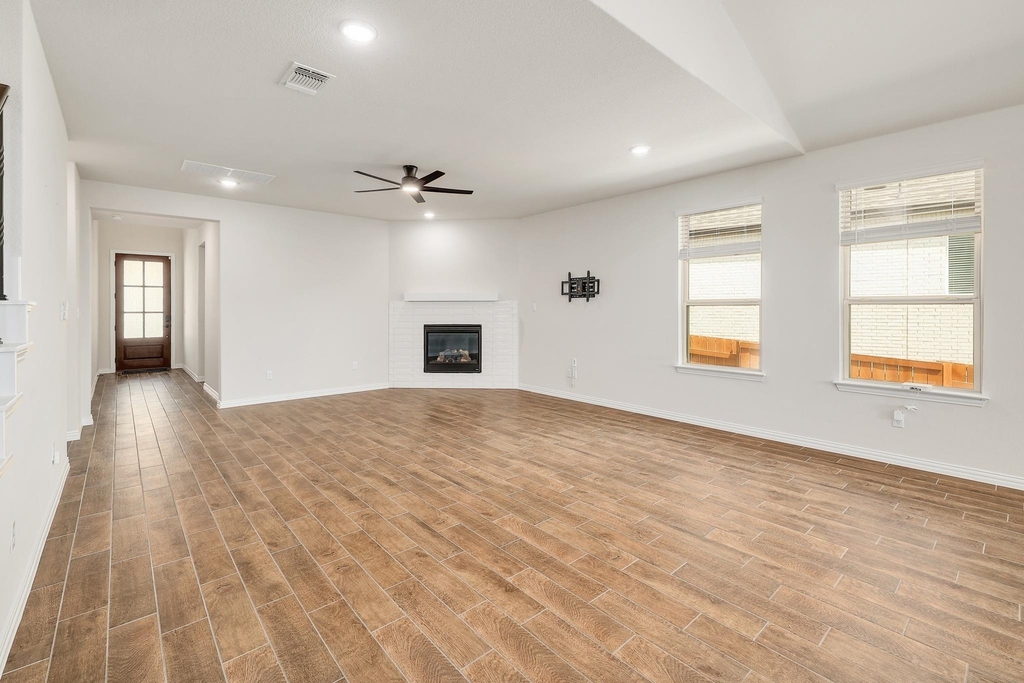 1228 Calendula Trl - Photo 2
