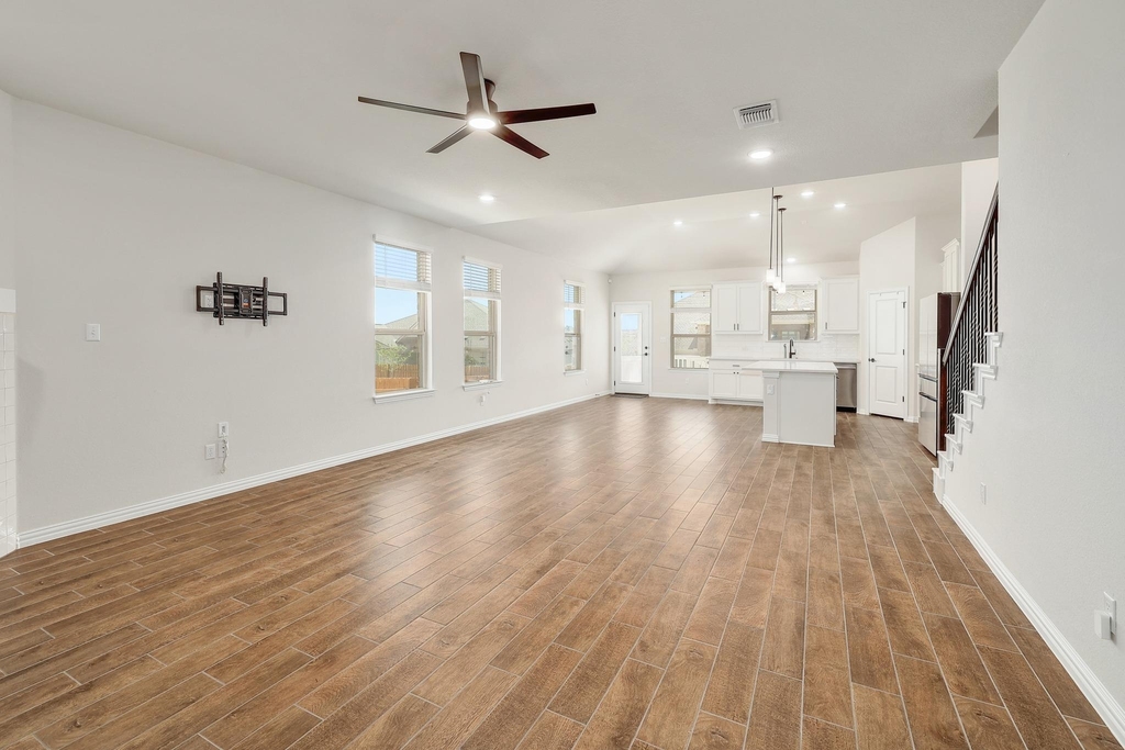 1228 Calendula Trl - Photo 5
