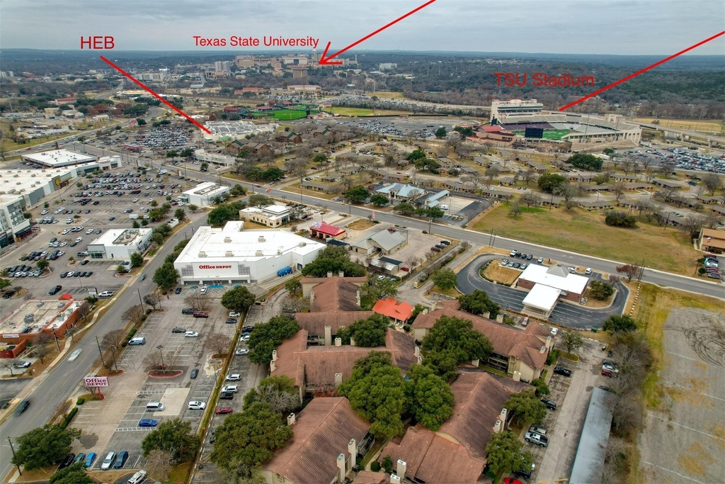 1202 Thorpe Ln - Photo 21