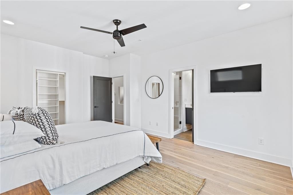 2424 Memorial Drive Se - Photo 14