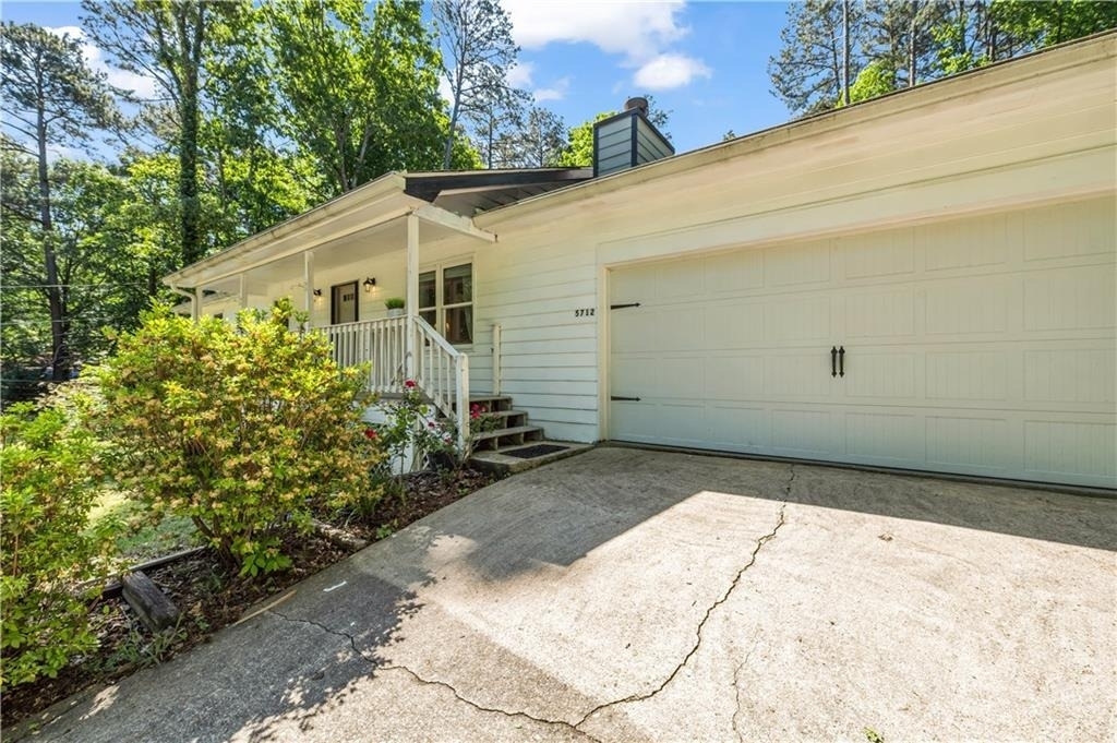 5712 Port Drive - Photo 40