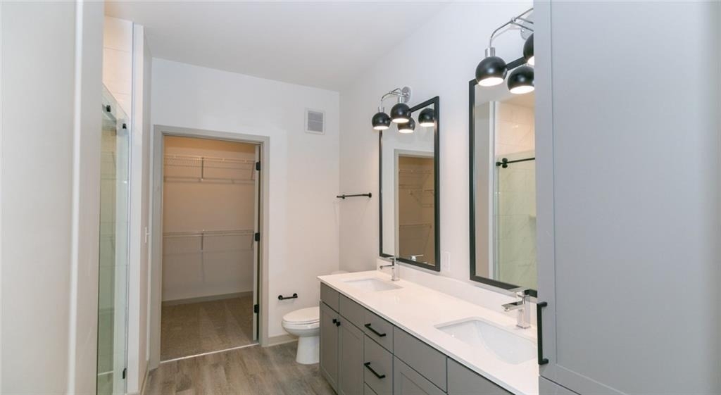 2250 Oak Road - Photo 14