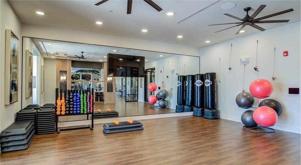 2250 Oak Road - Photo 24