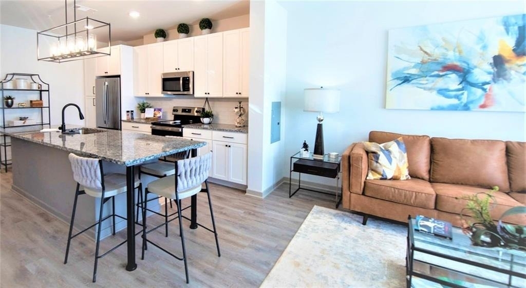 2250 Oak Road - Photo 8