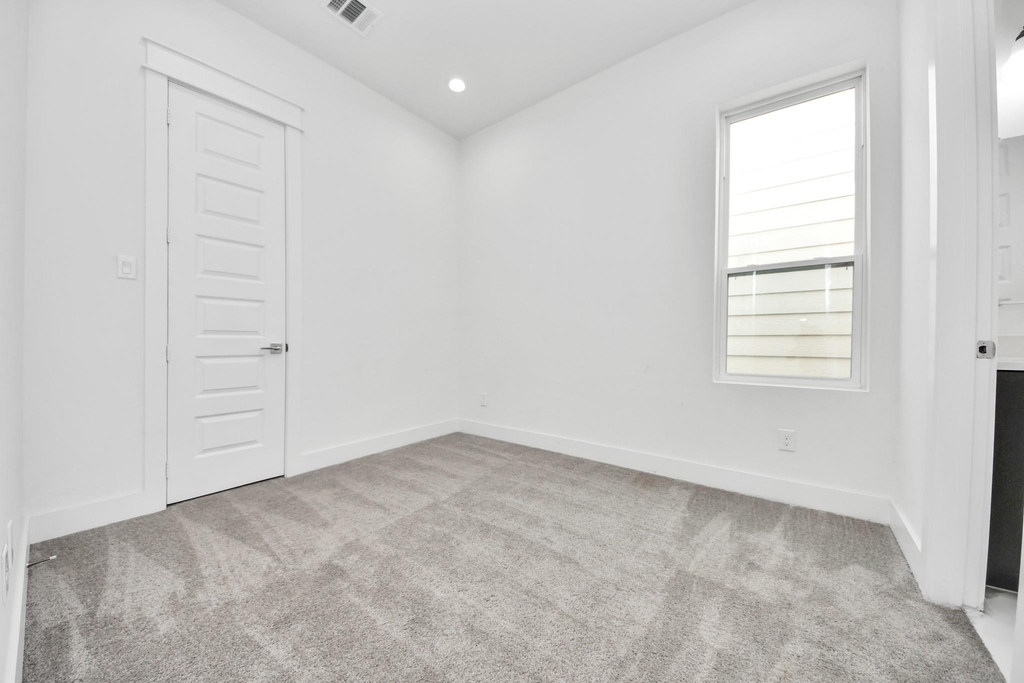 5402 Margarita Street - Photo 23