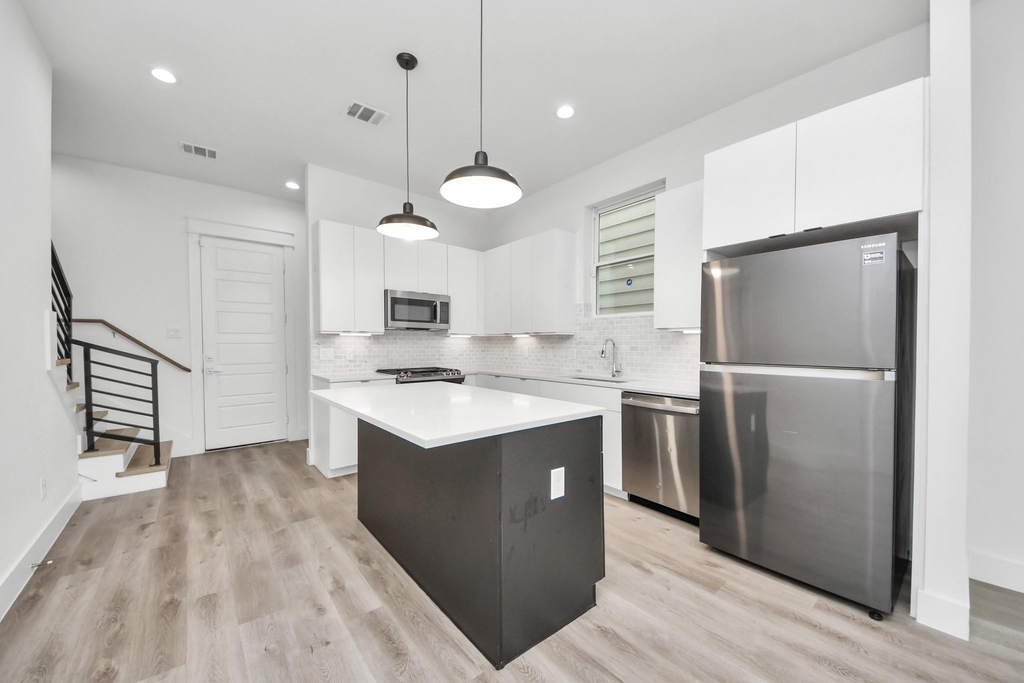 5402 Margarita Street - Photo 6