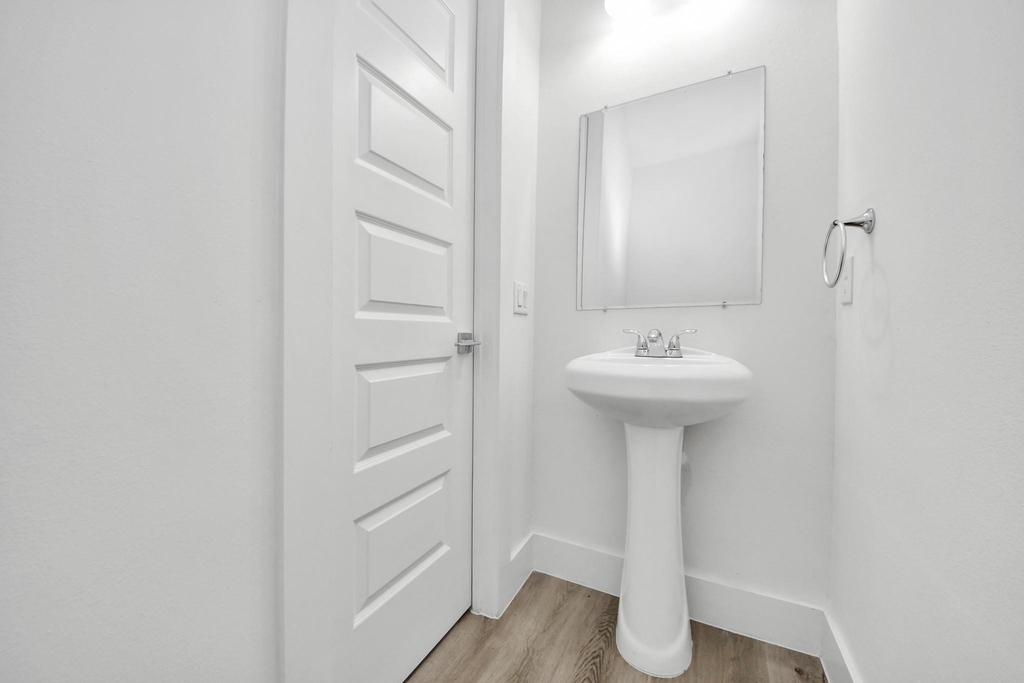 5402 Margarita Street - Photo 11