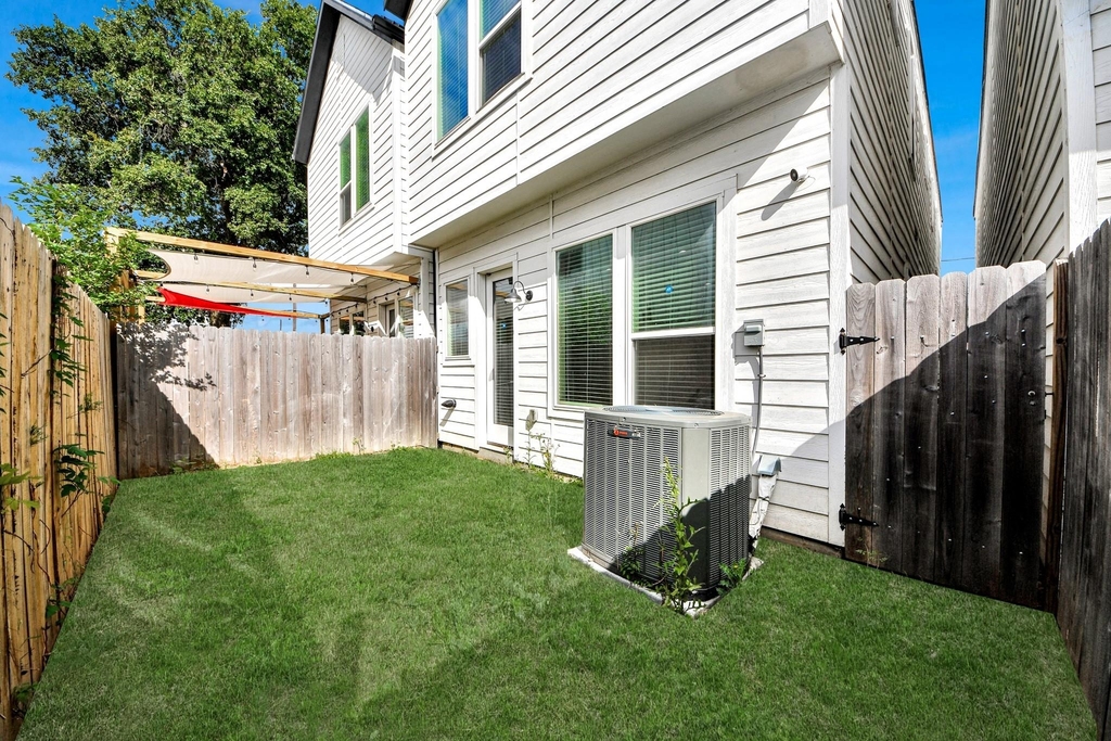 5402 Margarita Street - Photo 32