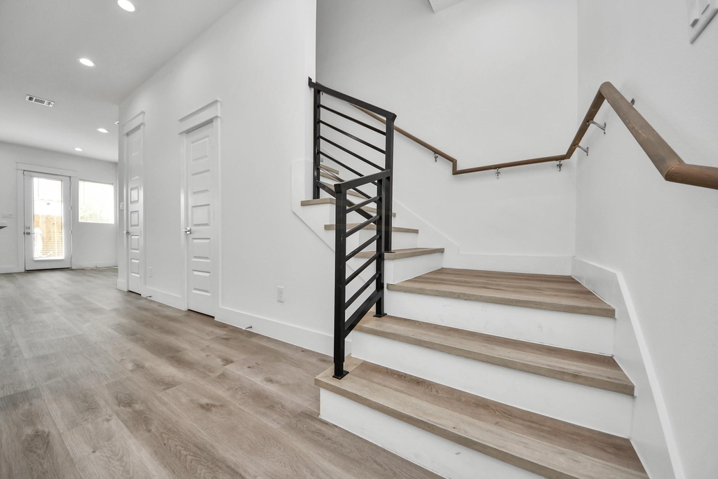5402 Margarita Street - Photo 17