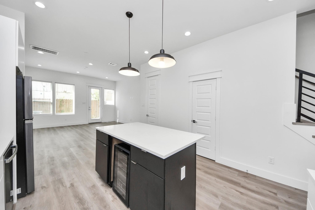 5402 Margarita Street - Photo 9