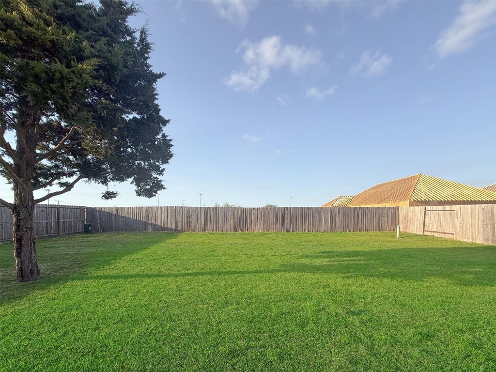 1524 N Blue Bonnet Lane - Photo 7