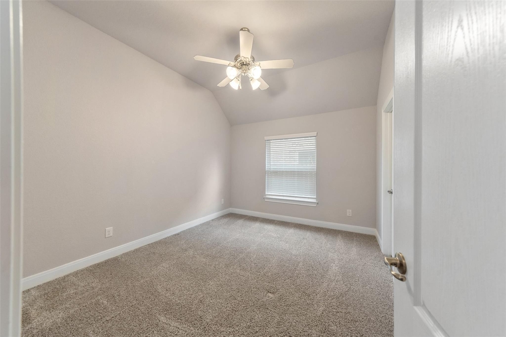1524 N Blue Bonnet Lane - Photo 31