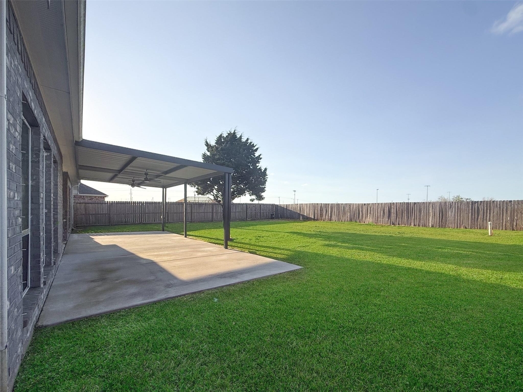 1524 N Blue Bonnet Lane - Photo 6