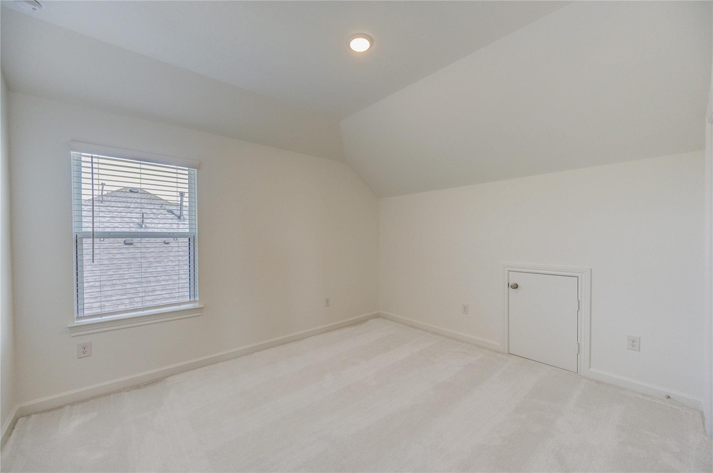 25326 Loch Doon Drive - Photo 27