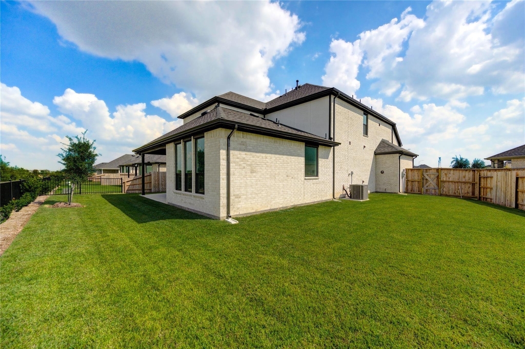 25326 Loch Doon Drive - Photo 38