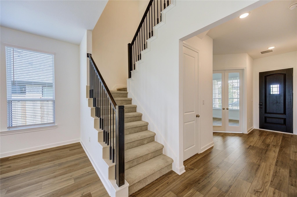 25326 Loch Doon Drive - Photo 26