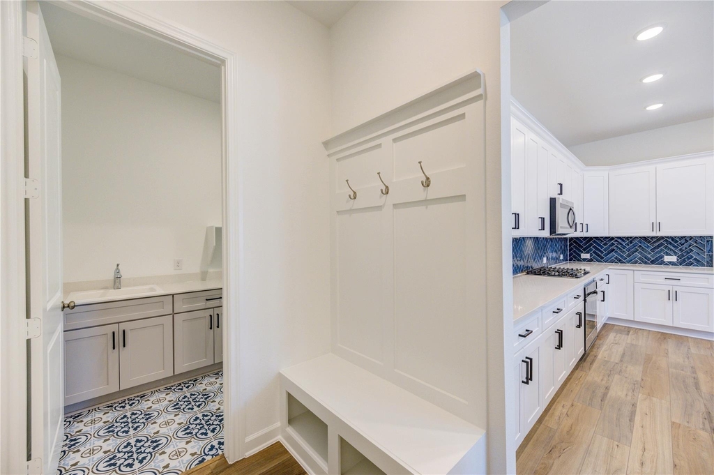25326 Loch Doon Drive - Photo 15