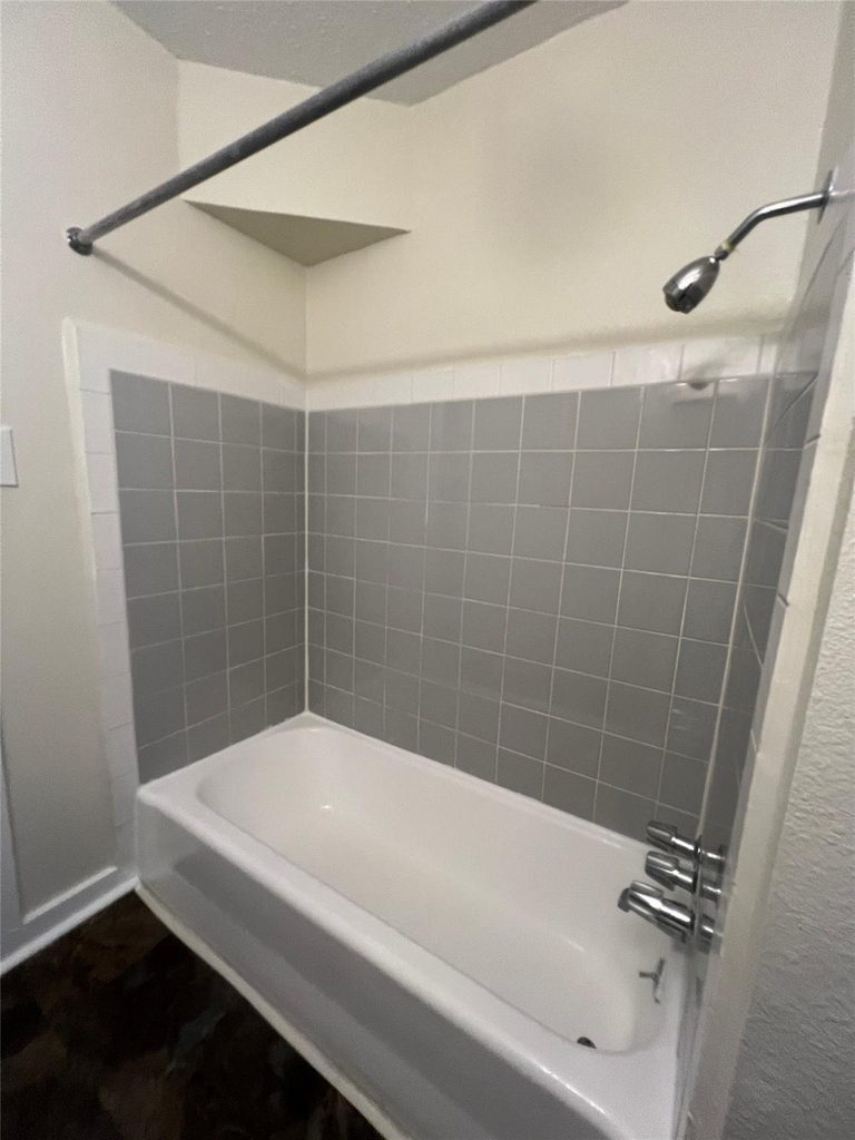5415 Scott Street - Photo 12