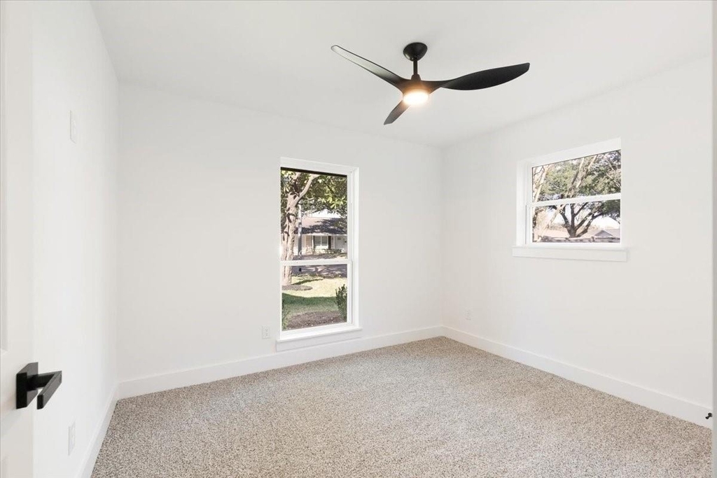 9603 Emnora Lane - Photo 14