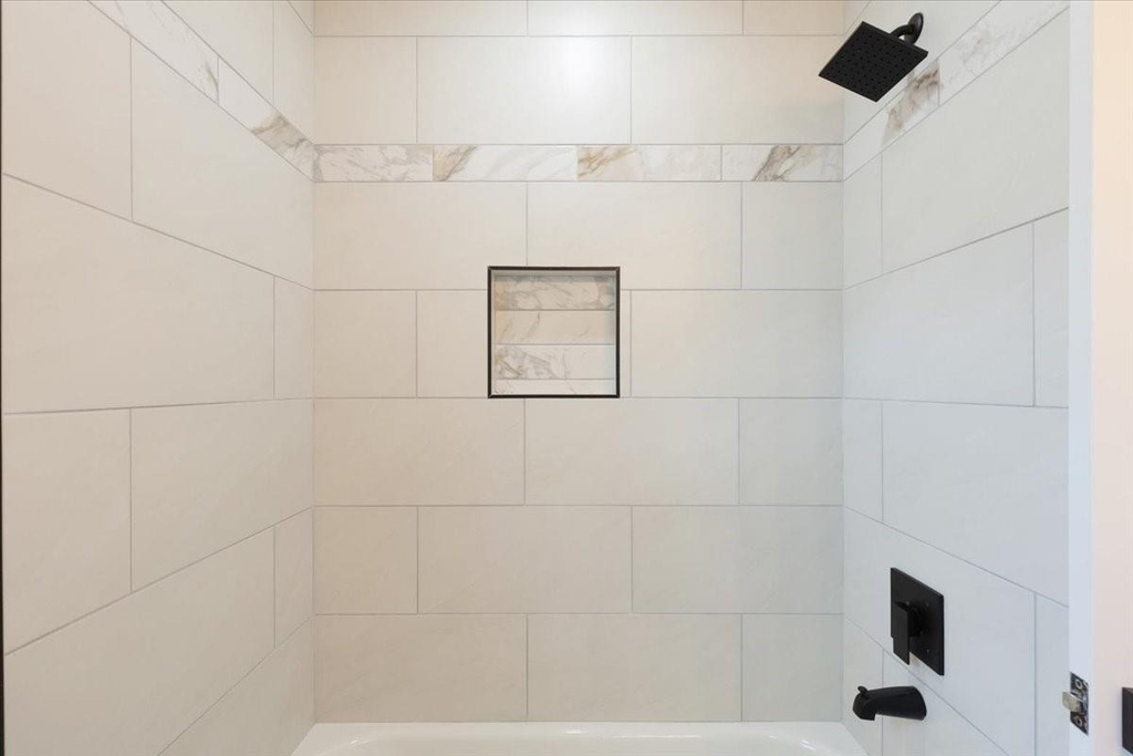 9603 Emnora Lane - Photo 16