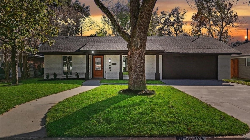 9603 Emnora Lane - Photo 1