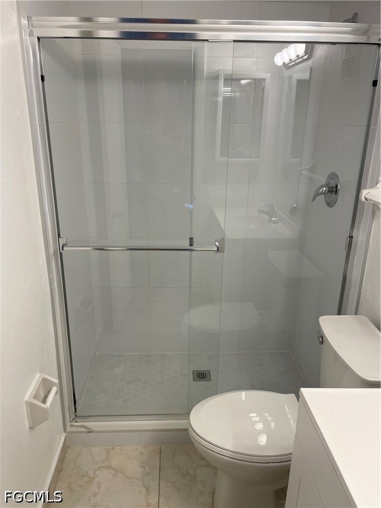 4906 Victoria Drive - Photo 23