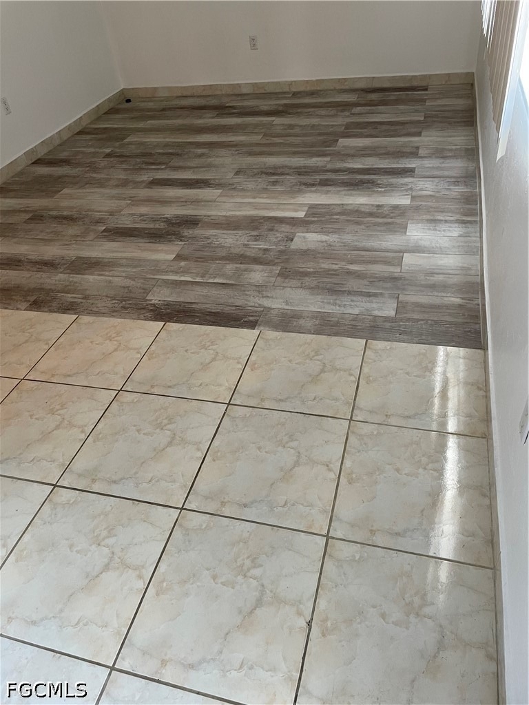 4906 Victoria Drive - Photo 3