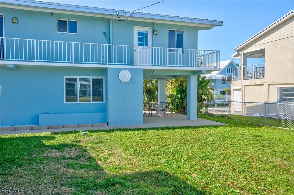 280 Airport Drive S - Photo 16