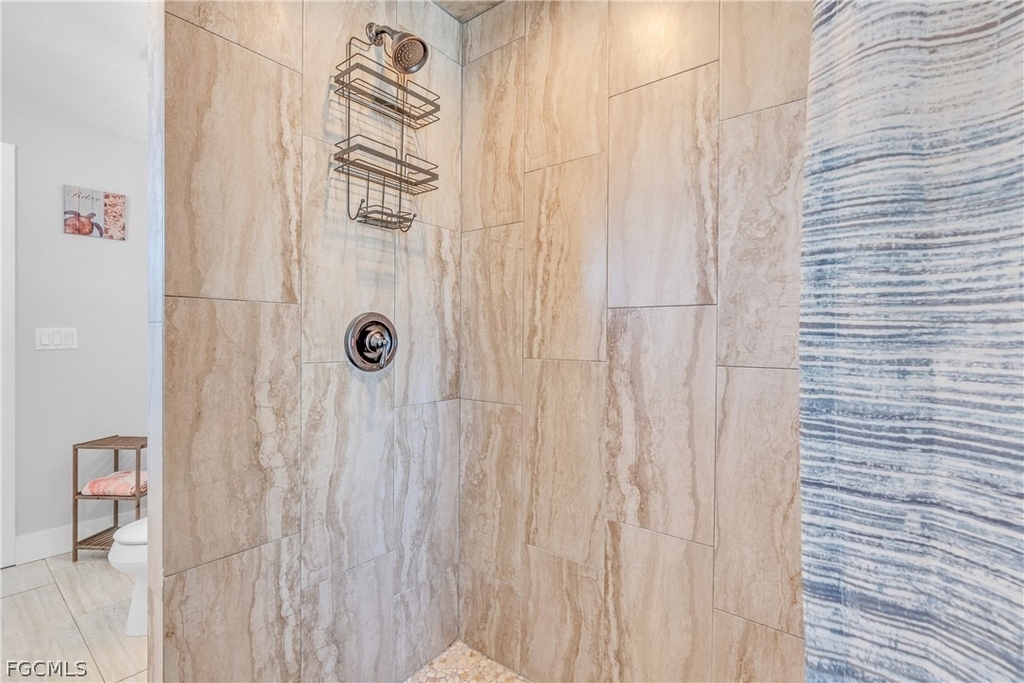 280 Airport Drive S - Photo 31
