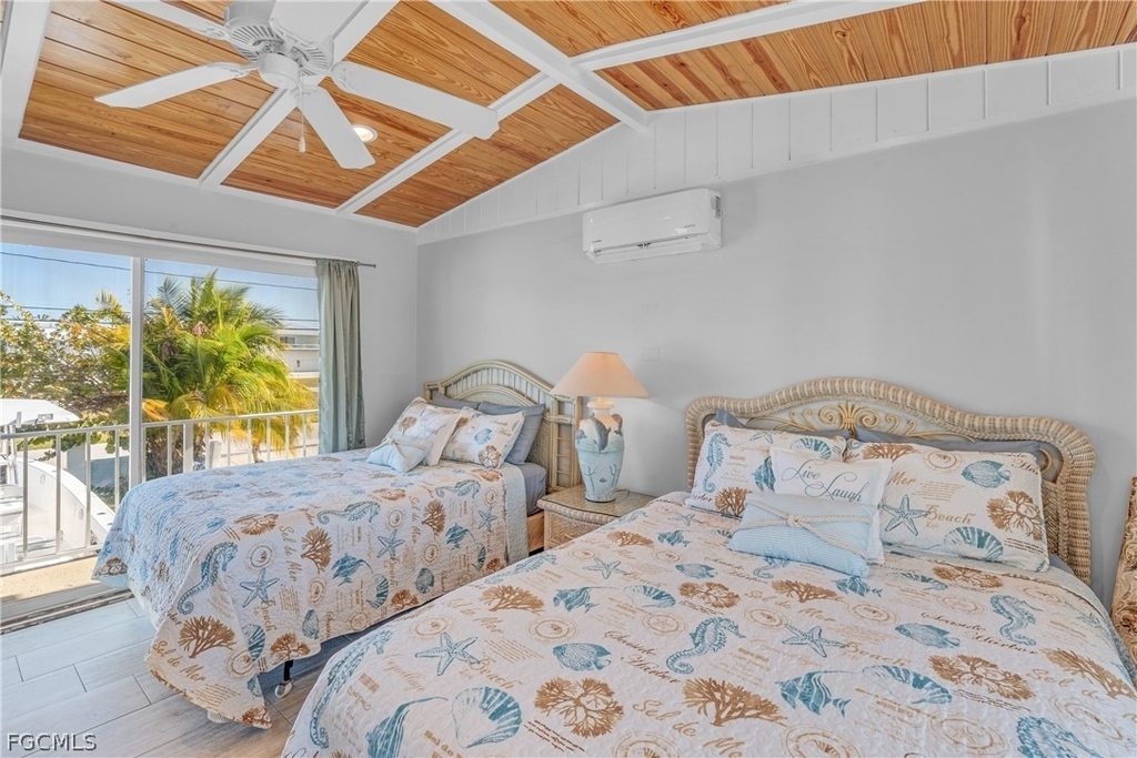 280 Airport Drive S - Photo 22